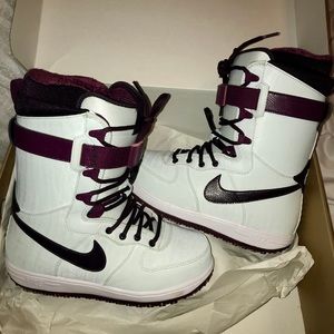 Women’s Nike Zoom Force 1 Snowboarding Boots